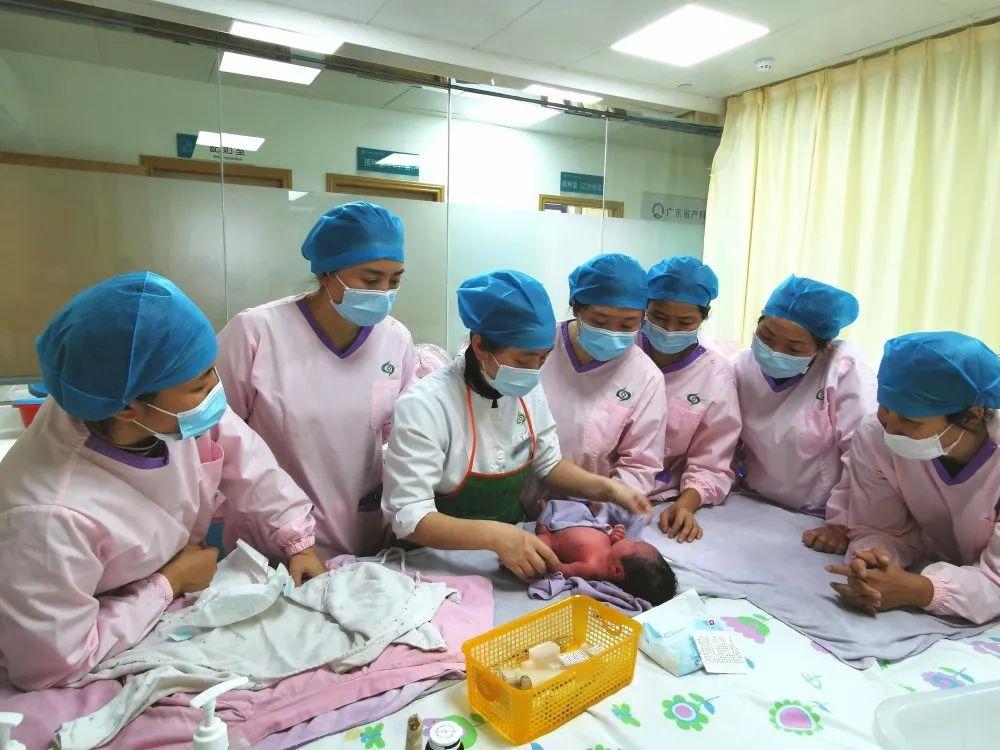 嘉兴妇婴监护型护送